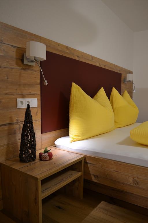 Landhaus Waldesruh Oetz Zimmer foto